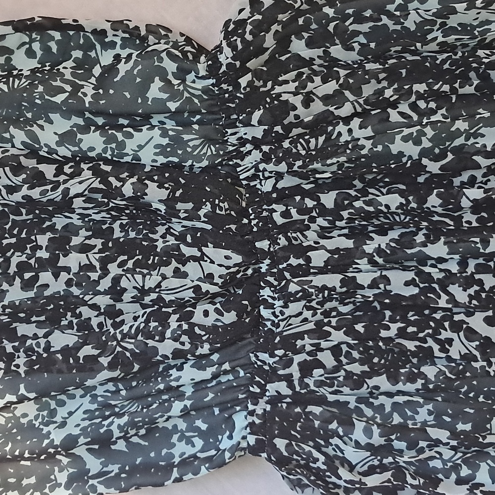 Banana Republic Black Patterned/Light Blue Dress. Size Petite 0. - Picture 7 of 8